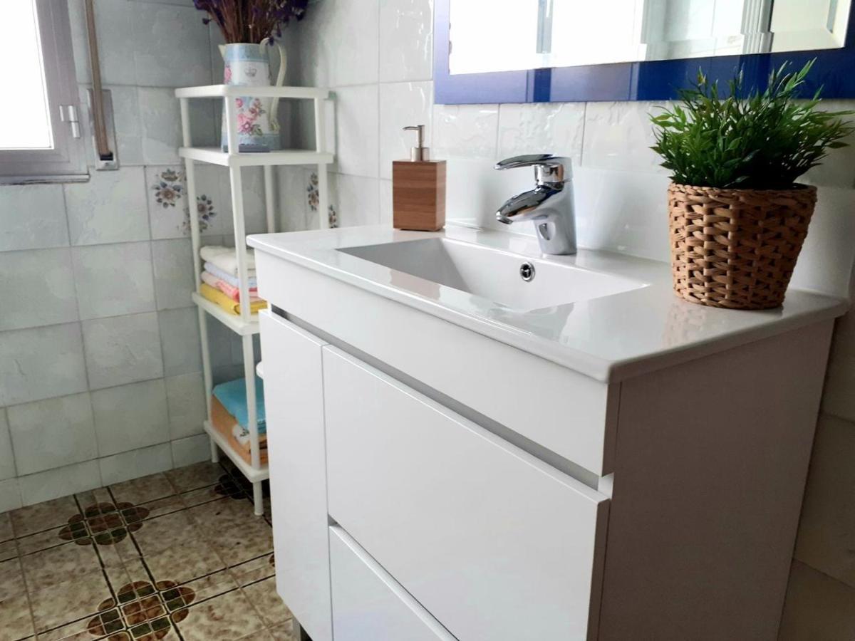Ferienwohnung O Recuncho De Macias Laxe Exterior foto